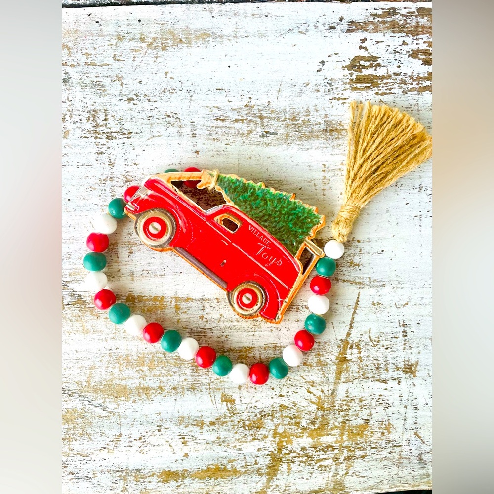 *Village Toys Car Beaded Garland